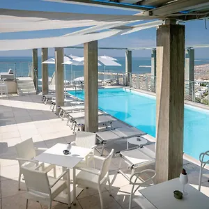 hotellátogatás