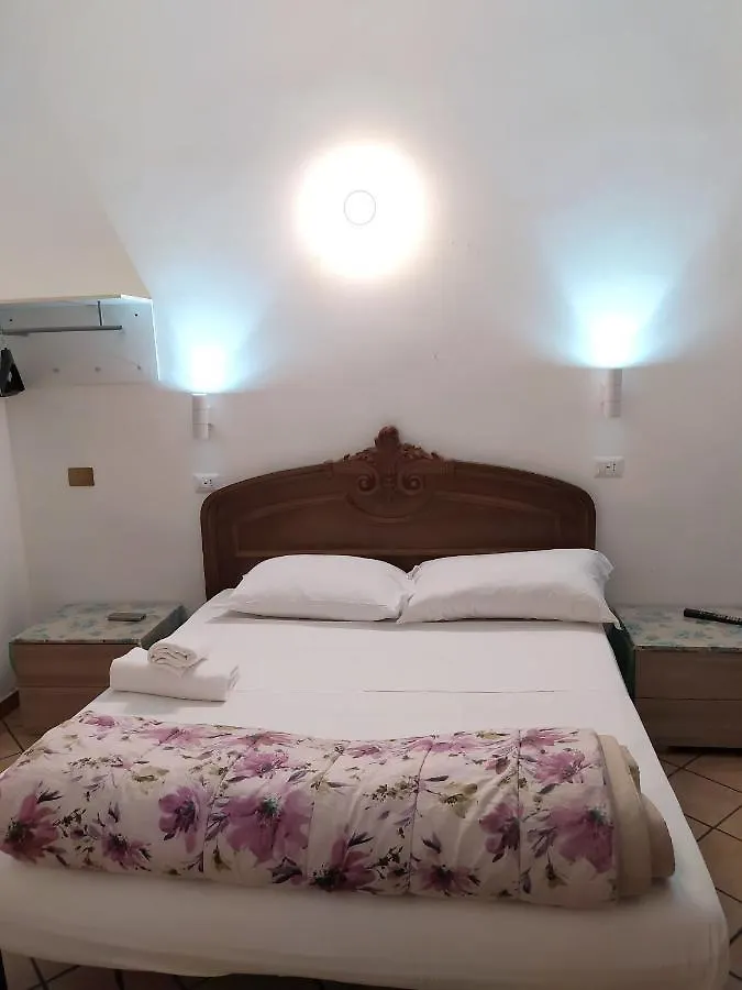 Guest house Fanti Homes Rome Italy